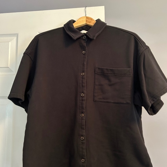 Effortlessly cool black bowling-style shirt from Oak + Fort - Picture 1 of 2